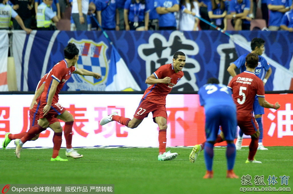 熊猫体育直播-包含重庆力帆主场逼平广东深圳队，表现稳定的词条