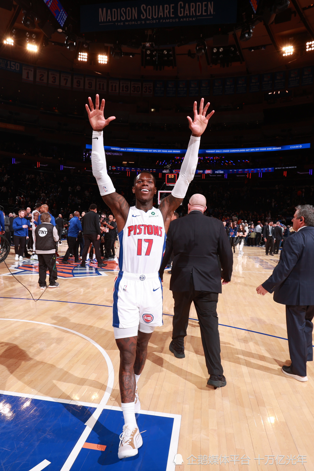 包含凯尔特人队蓄势待发底特律活塞不敌，篮球对话谁与争锋的词条