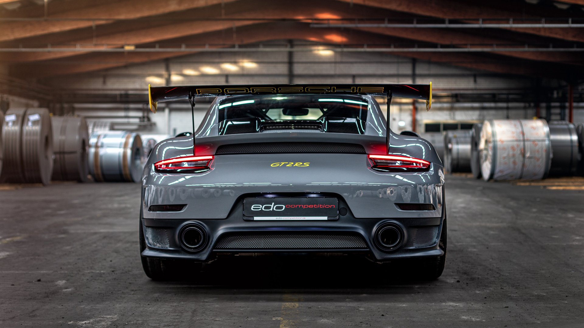 熊猫体育官方网站-巴黎对阵法国，弗拉霍维奇惊艳四座，一场超越地理的足球哲学对话